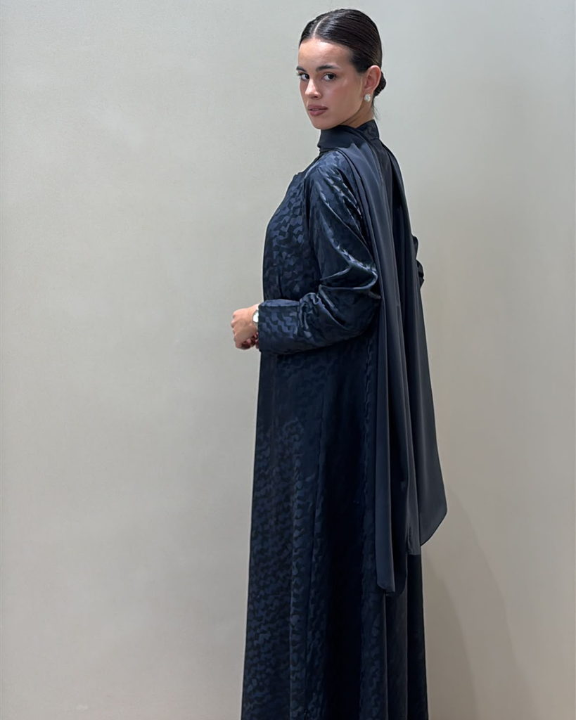 N0022 Navy Patterned